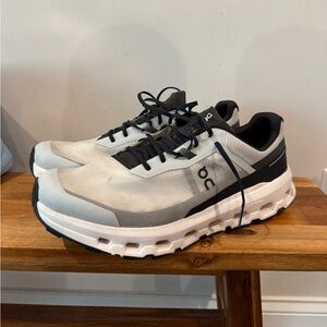 On cloudvista 2 glacier eclipse size 14